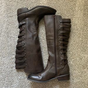 Size 9 • Carlos Santana Brown Boots